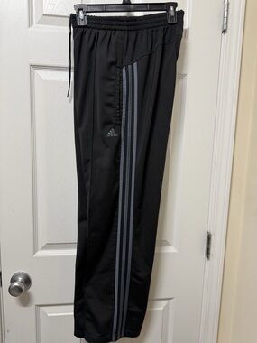 adidas Black Sweatpants with Gray Side Stripes S-M
